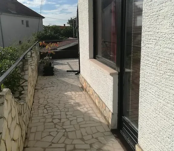 아파트 Odvojak 크리크베니카